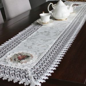 NEW Table Runner FLORAL BIRDS & LACE, Long
